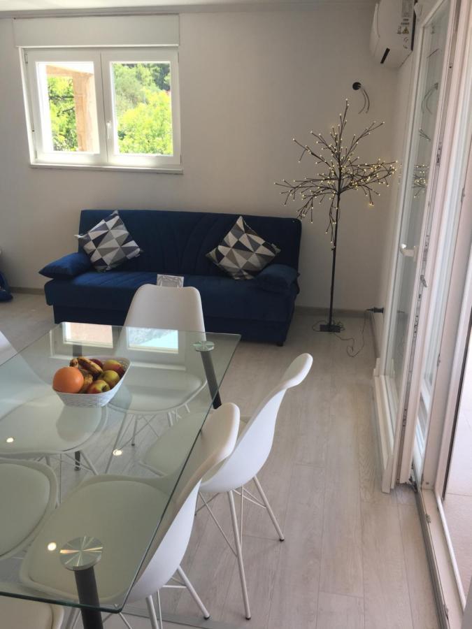 Apartments Jurakovic Živogošće Esterno foto