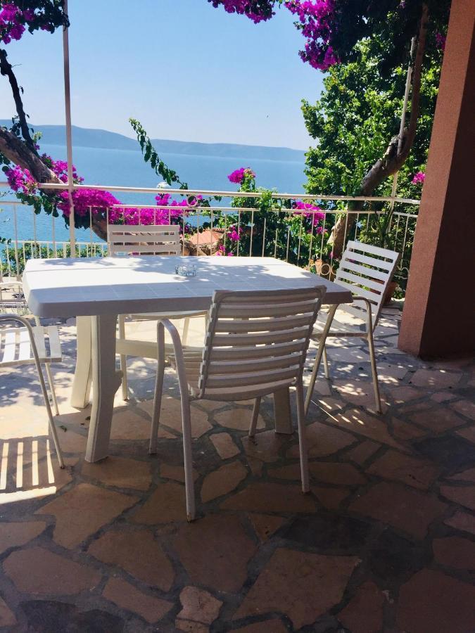 Apartments Jurakovic Živogošće Esterno foto