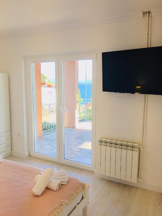 Apartments Jurakovic Živogošće Esterno foto