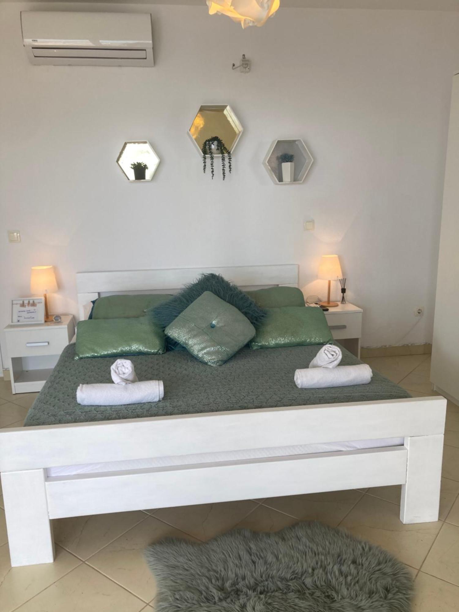 Apartments Jurakovic Živogošće Esterno foto