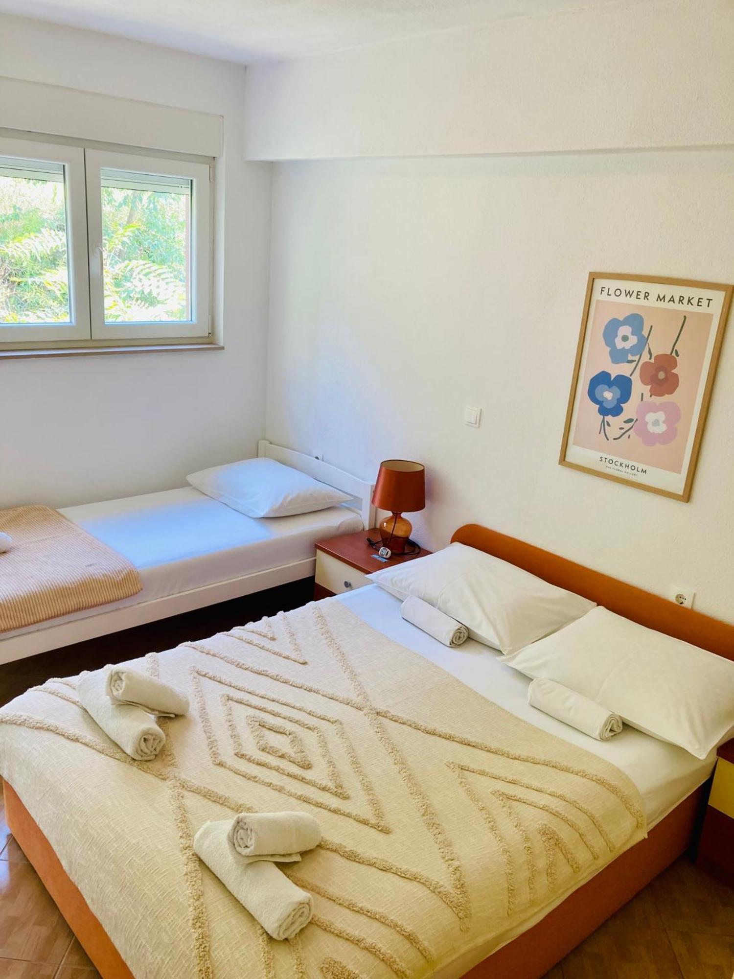 Apartments Jurakovic Živogošće Esterno foto