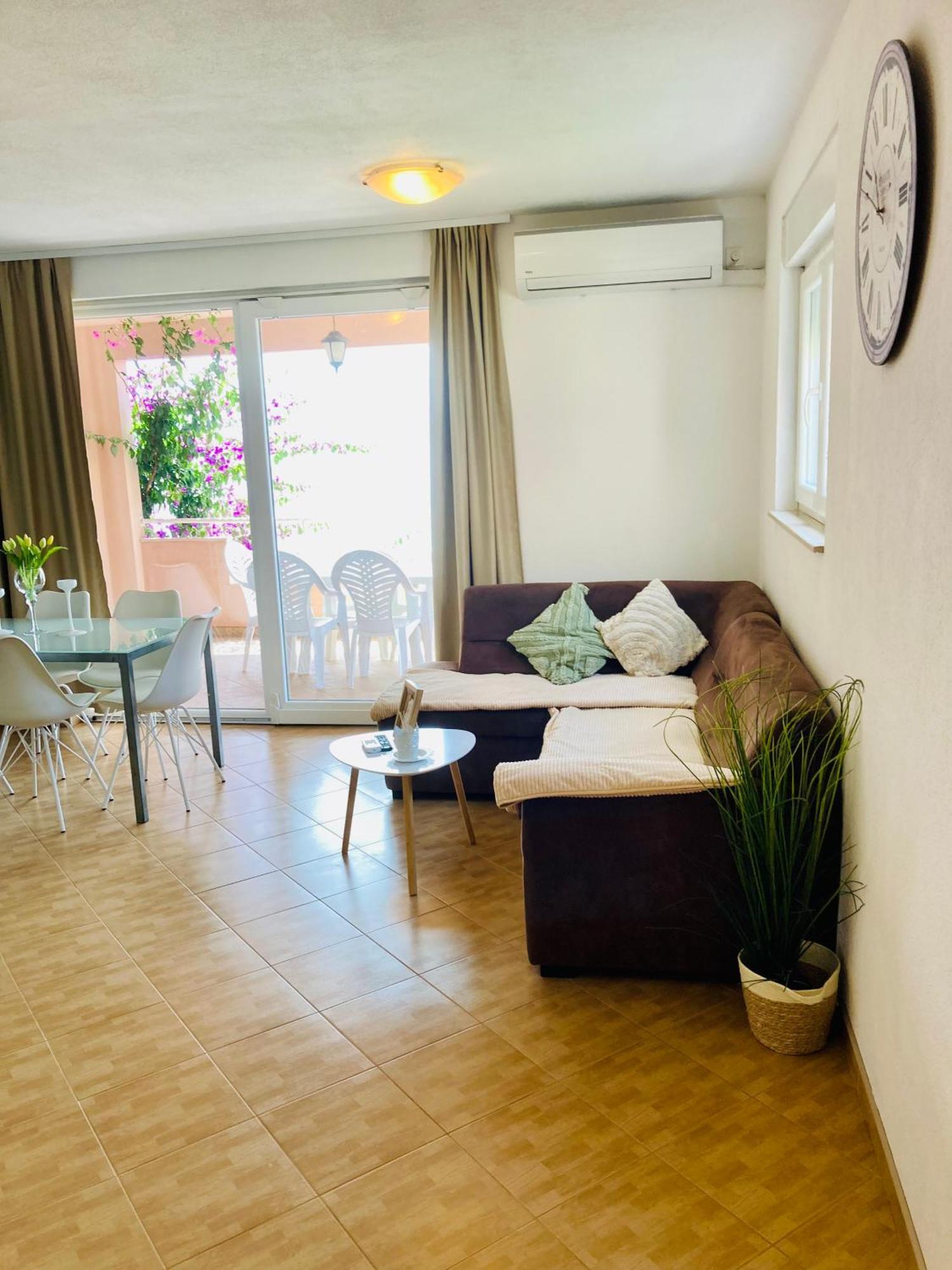 Apartments Jurakovic Živogošće Esterno foto