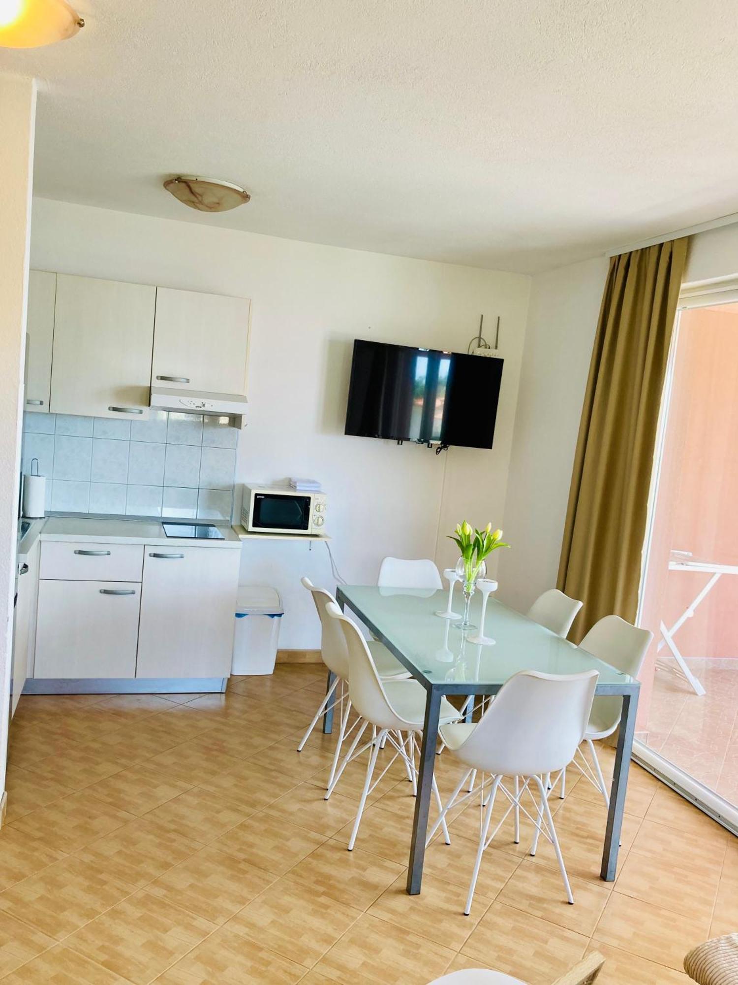 Apartments Jurakovic Živogošće Esterno foto